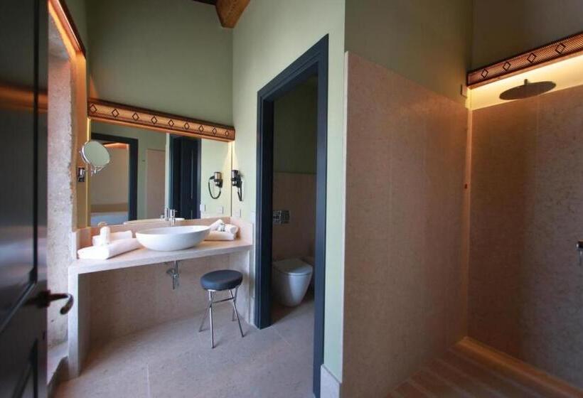 Quarto Estandar, Corte Regia Relais & Spa
