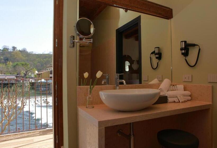 Люкс Вид на Реку, Corte Regia Relais & Spa