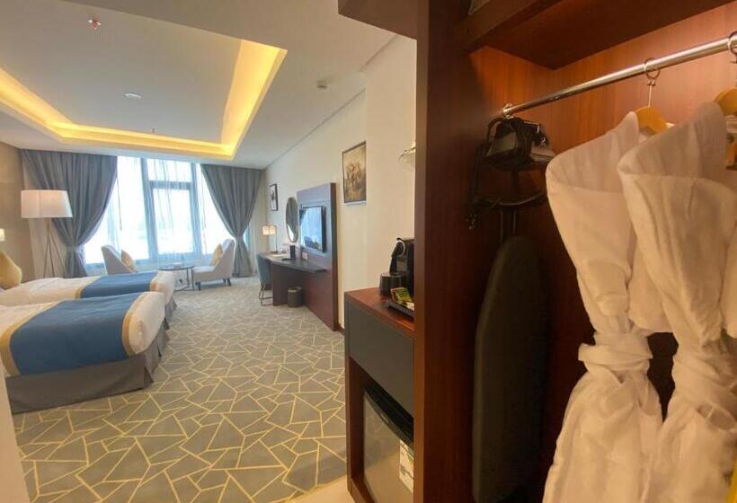 Номер Стандарт, Velar Inn