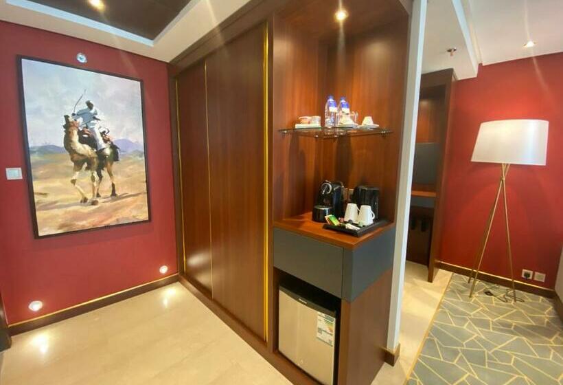 Junior Suite, Velar Inn