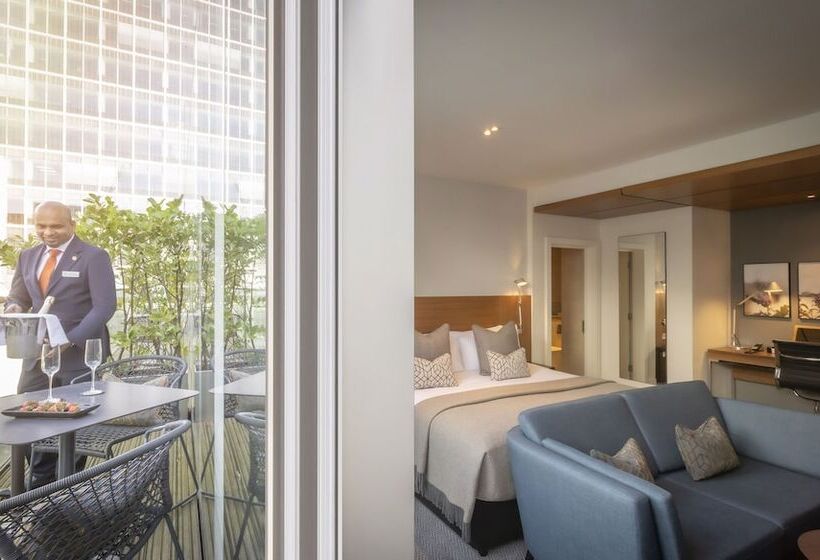 Suíte Júnior com Sacada, Clayton Hotel London Wall