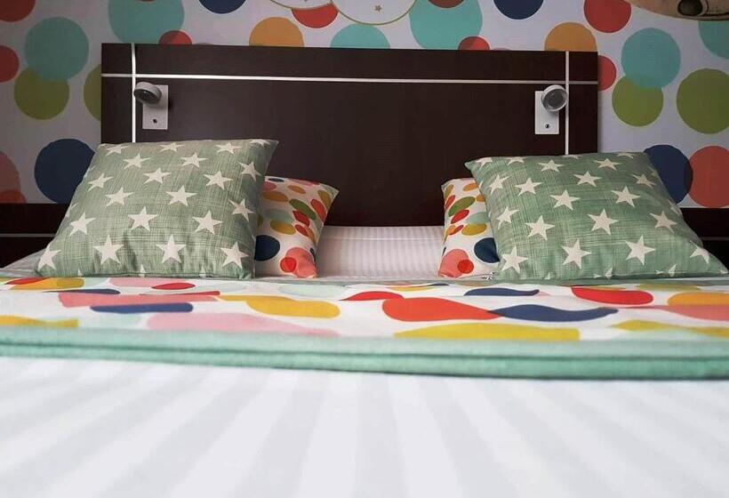 Трехместный Номер Superior, Logis Boutique Hotel Novalis