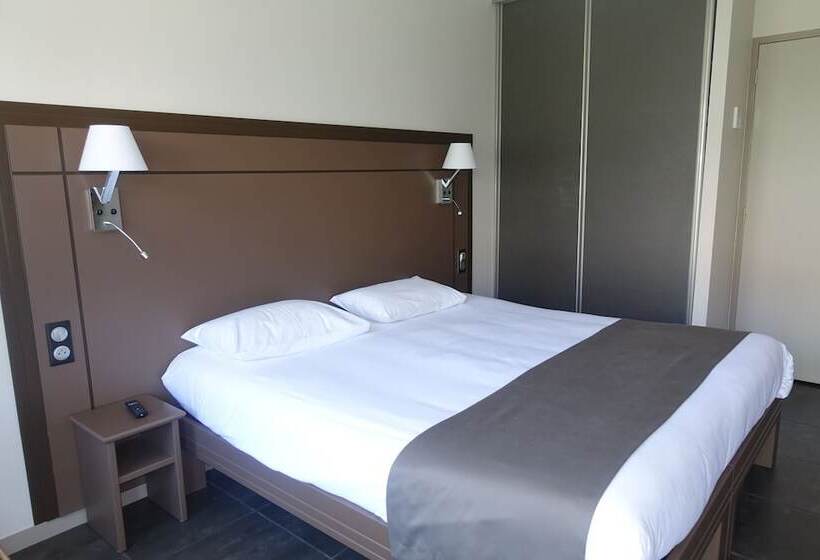 Номер Superior, Hôtel Grand Confort Le Moulin Rouge