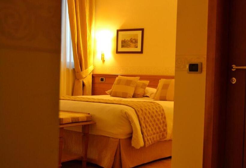 اتاق استاندارد, Seccy Hotel Boutique Art & Museum