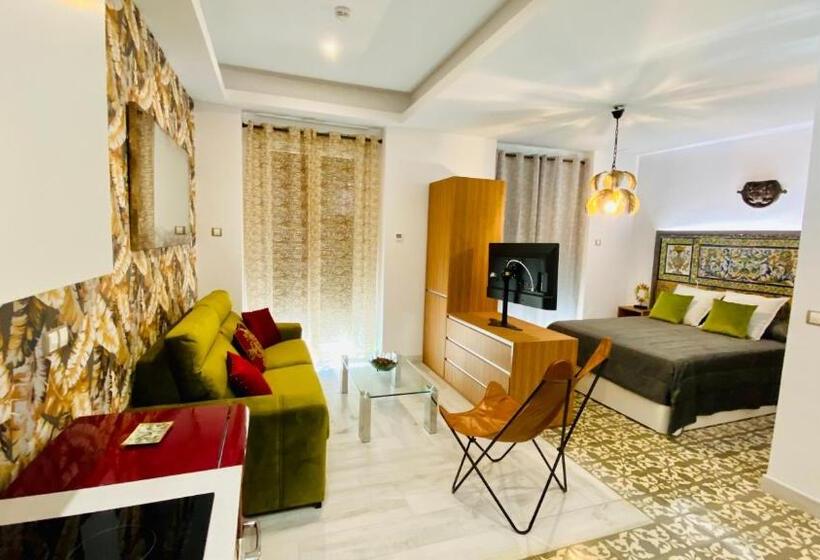 استودیوی لوکس, Apartamentos El Escondite De Triana