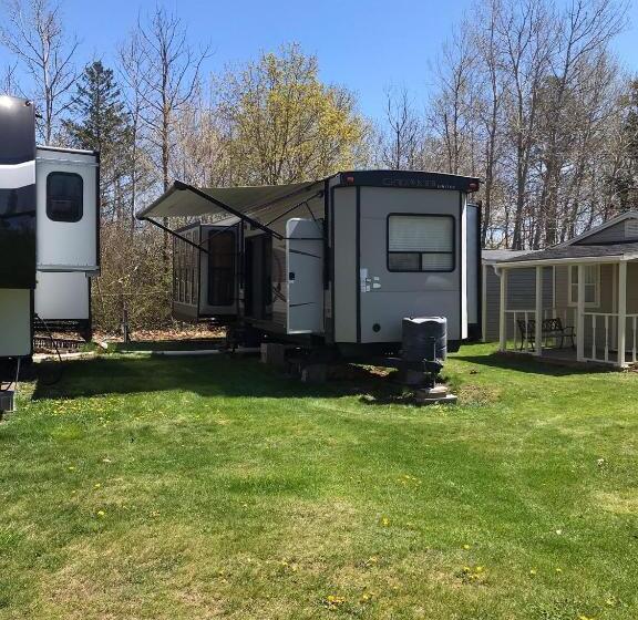 בית, חדר שינה 1, Orchard Queen Motel & Rv Park
