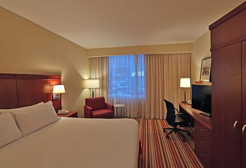Номер Executive, Courtyard By Marriott Panama Multiplaza Mall