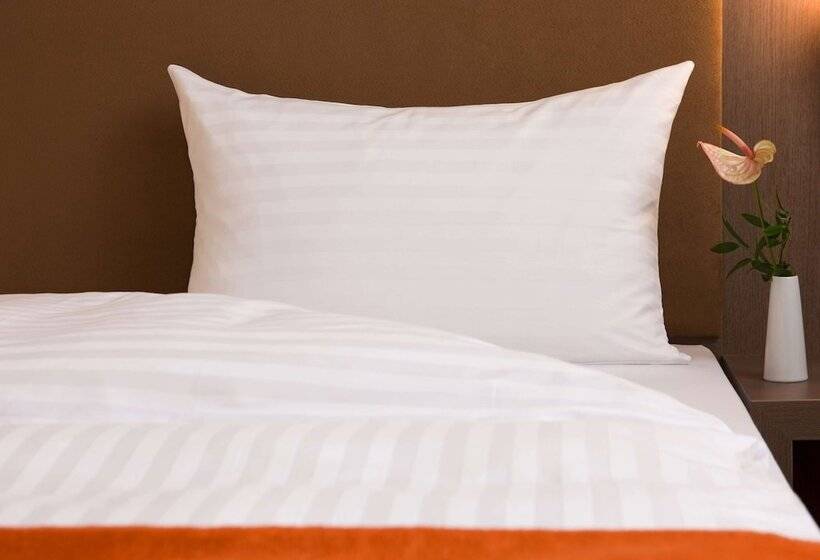Номер Стандарт, Intercityhotel Essen