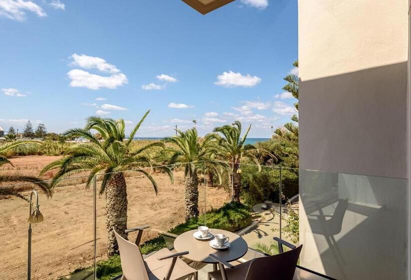 Номер Superior, Marinos Beach