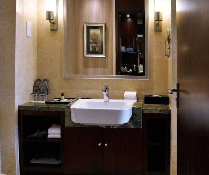 Номер Deluxe, Pullman Beijing South
