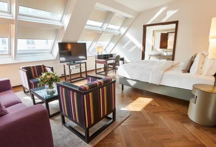 주니어 스위트, Steigenberger Hotel Herrenhof