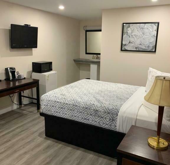 Номер Стандарт, Westport Station Motel