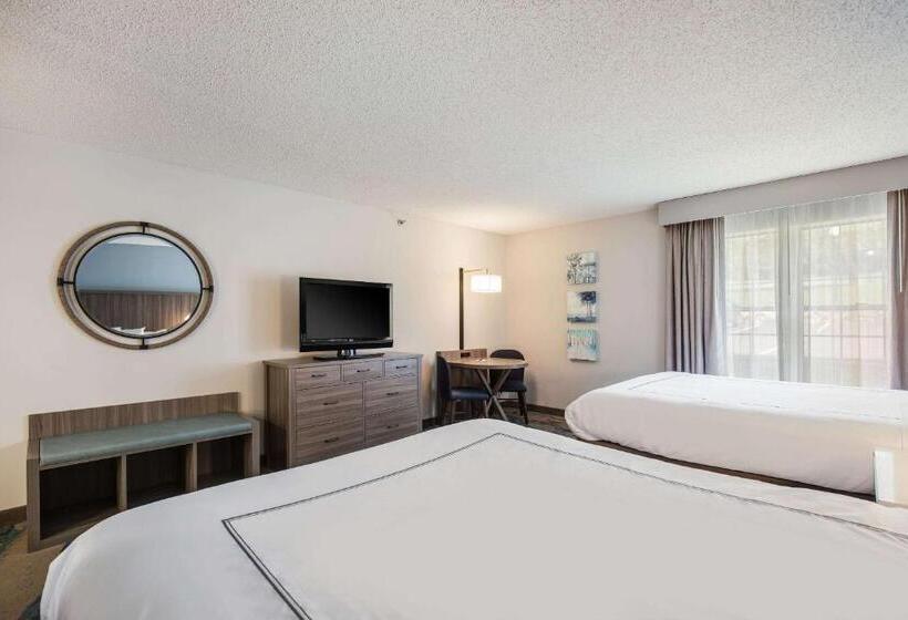 Номер Superior, Heidel House Hotel And Conference Center, Ascend Hotel Collection