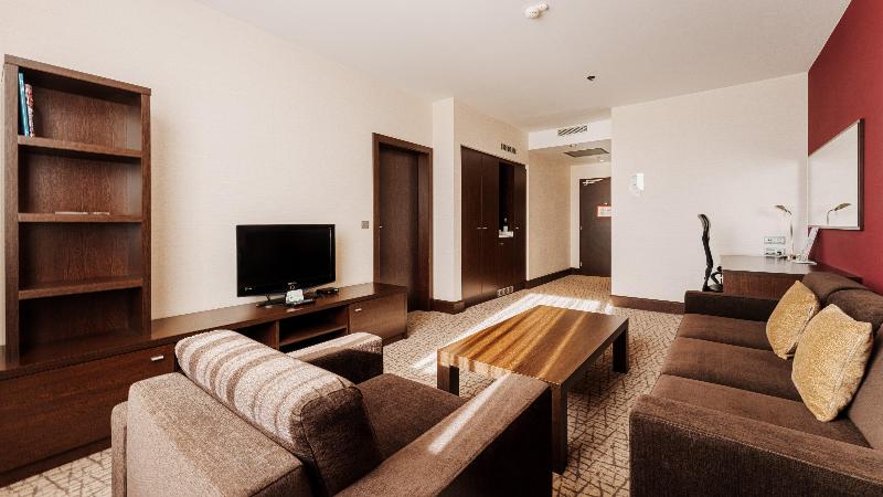 سوئیت با تخت بزرگ, Holiday Inn Zilina, An Ihg