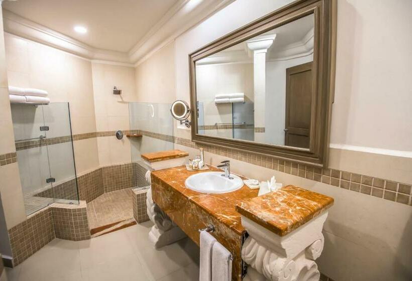 Junior Suite Kingsize Bett, Wyndham Alltra Playa Del Carmen Adults Only All Inclusive
