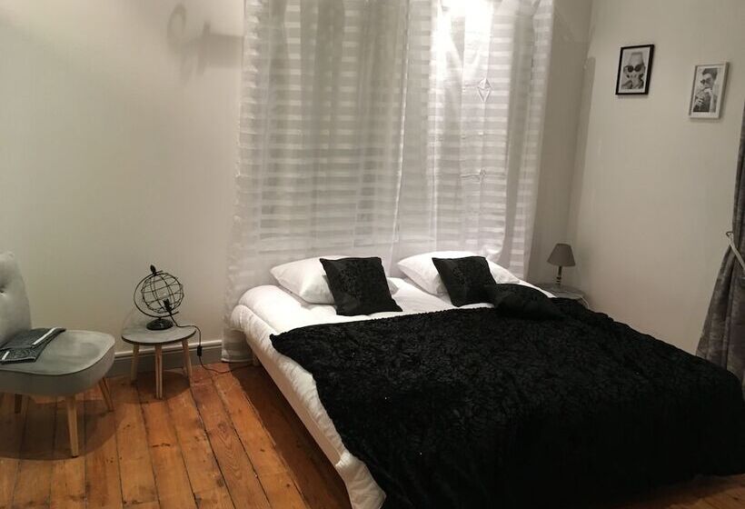 Apartamento Comfort 1 Dormitório, L Hommage