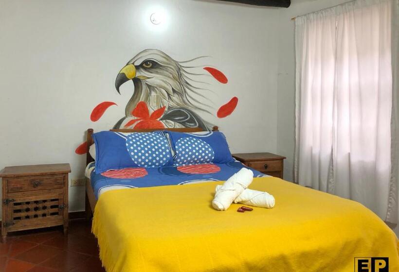 חדר משפחתי, Beija Flor Hostel