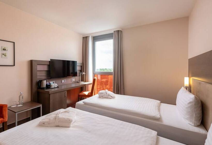 Номер Стандарт, Intercityhotel Berlin Airport Area North