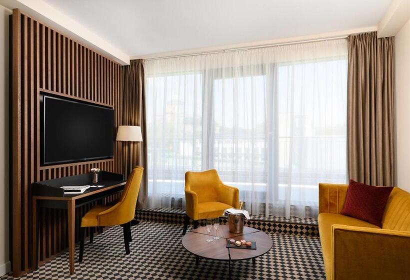 Люкс с Террасой, Grand Hotel Esztergom