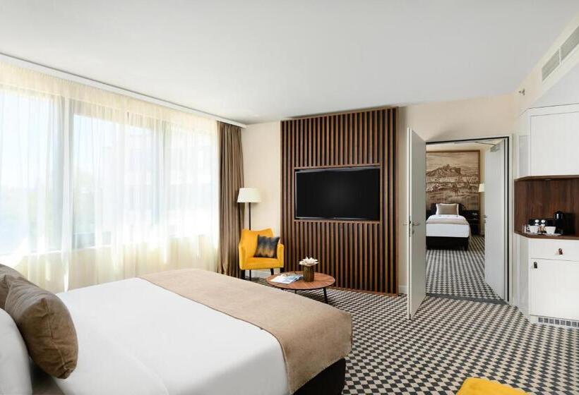 Номер Стандарт, Grand Hotel Esztergom