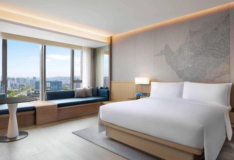 Номер Executive Кровать Кинг, Courtyard By Marriott Nanjing Jiangning