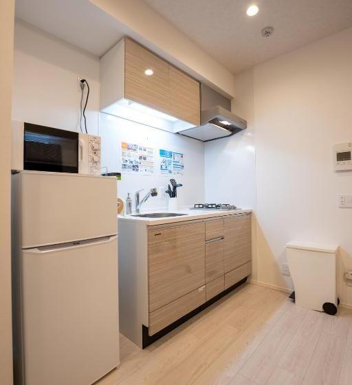 Apartamento 1 Dormitório com Terraço, Crystal Exe Nanki Shirahama 1