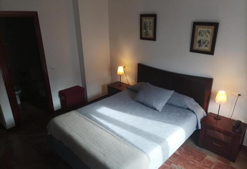 Номер Deluxe, Hostal San Cayetano