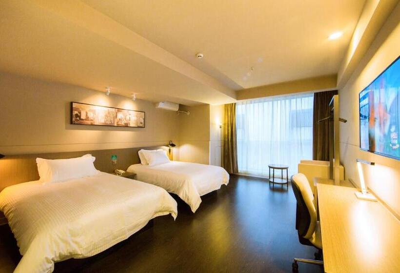 Номер бизнес-класса, Jinjiang Inn Select Kunming South Railway Station University Town