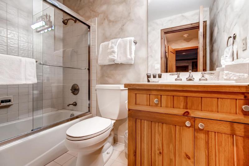 Апартаменты 3 Спальни, Elkhorn Lodge