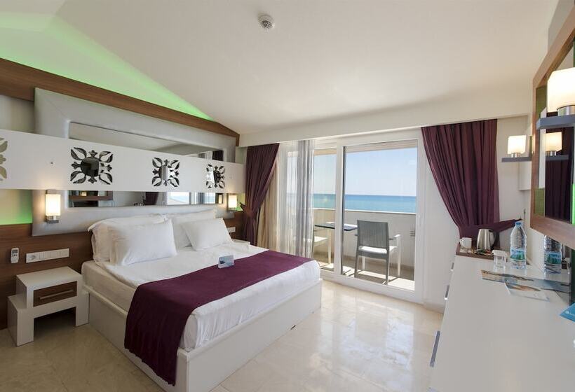 Номер Deluxe Вид на Море, Flora Garden Beach Club   All Inclusive