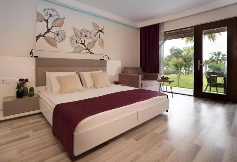 Бунгало Стандарт Вид на Море, Flora Garden Beach Club   All Inclusive