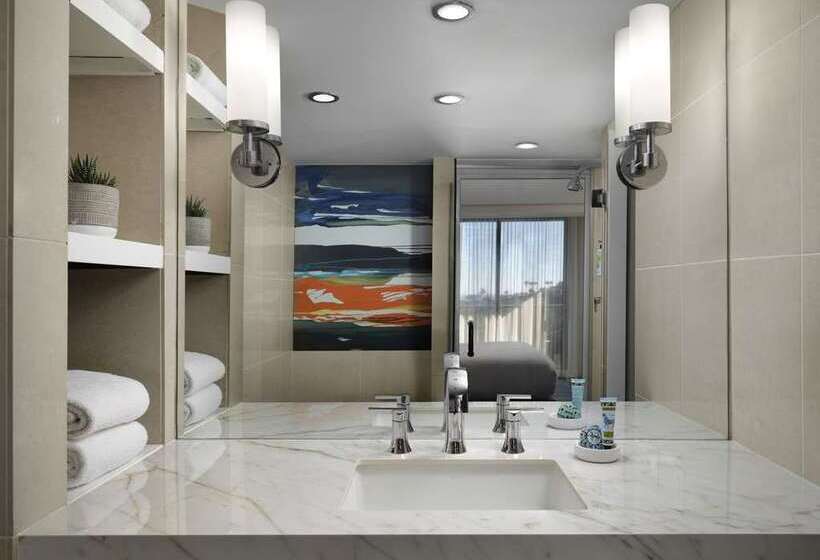 Студия Стандарт, Hilton Grand Vacations Club At Hilton Hawaiian Village