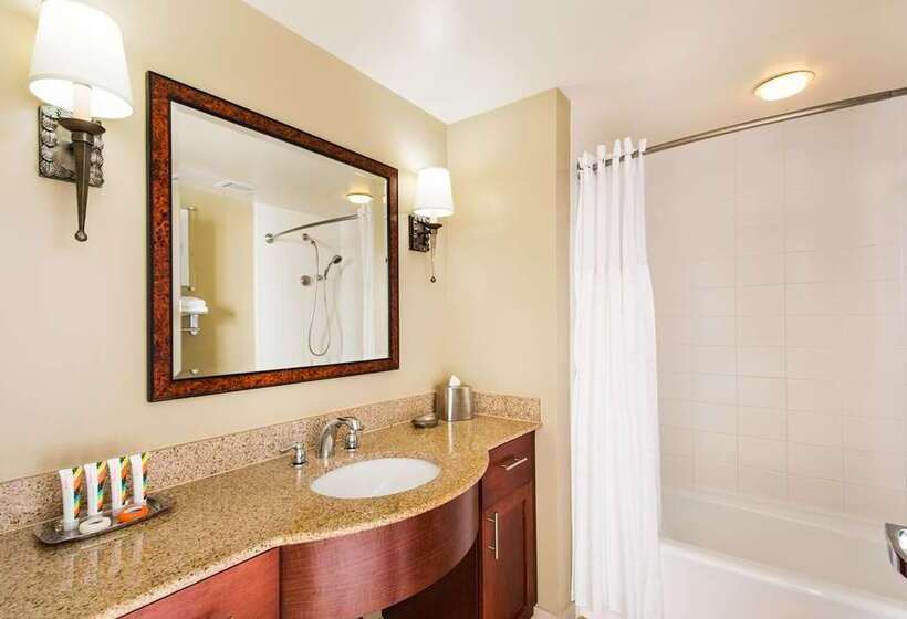 Апартаменты 2 Спальни Вид на Море, Hilton Grand Vacations Club At Hilton Hawaiian Village