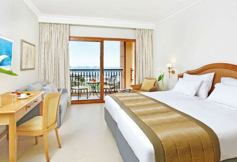 اتاق کلاسیک با چشم‌انداز دریا, Movenpick Resort & Marine Spa Sousse