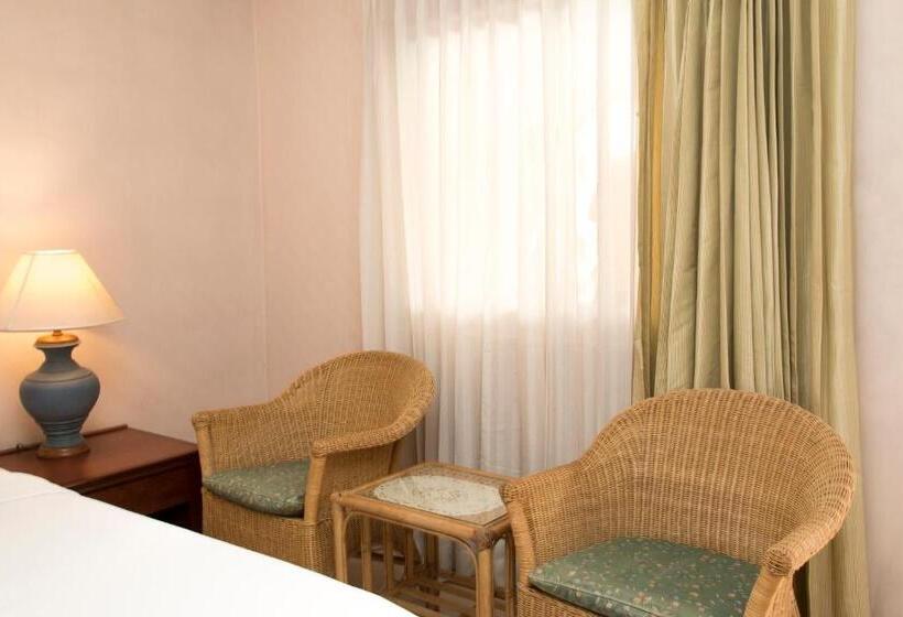 Номер Superior, S Lodge Pattaya Formally Sabai Lodge