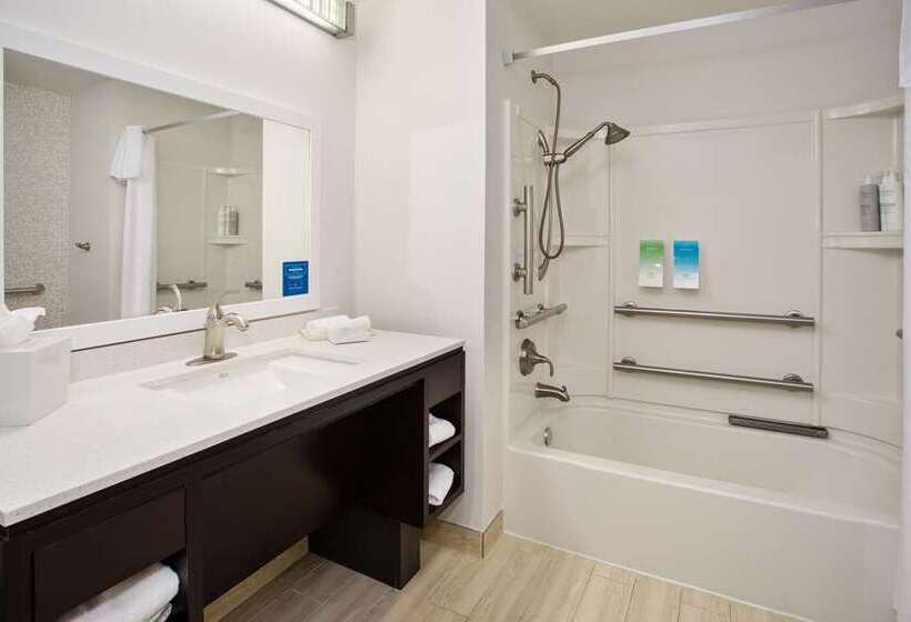 スタンダードスタジオ, Home2 Suites By Hilton Baltimore Downtown