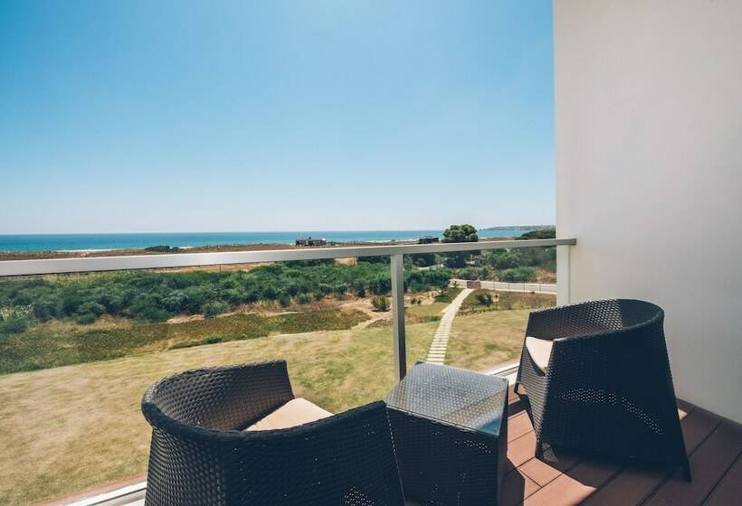 Номер Стандарт Боковой Вид на Море, Iberostar Selection Lagos Algarve