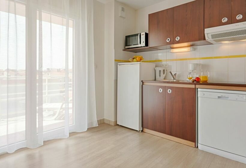 Апартаменты 2 Спальни, Zenitude Hôtel Résidences Béziers Centre