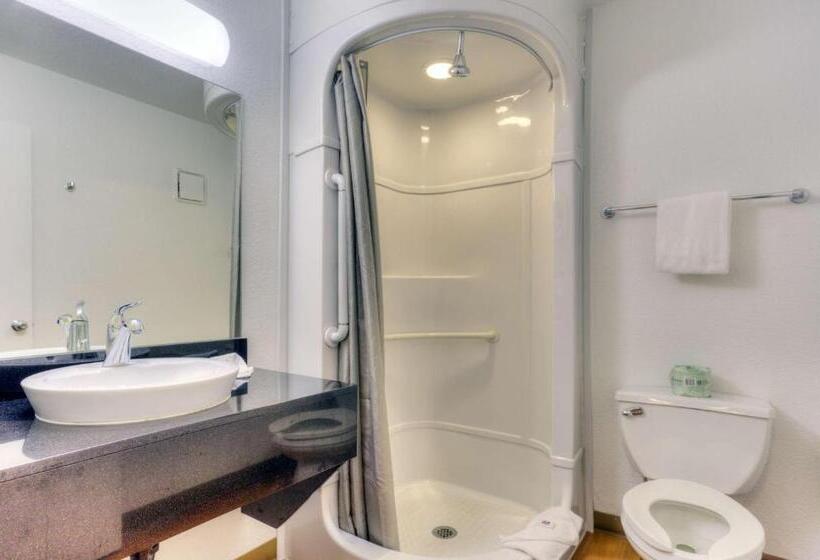 디럭스 4인 룸, Motel 6tigard, Or  Portland South  Lake Oswego
