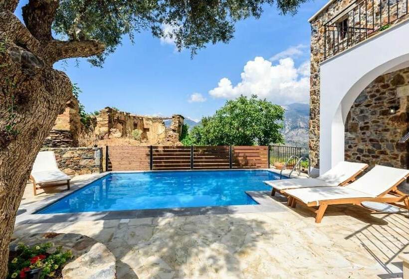 Люкс Классика, Minos Country Living Apartments
