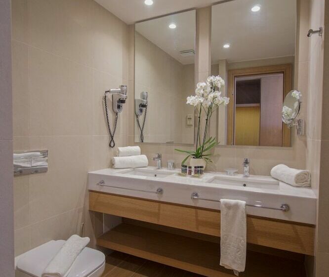 小型套房带海景, Apollonion Asterias Resort and Spa