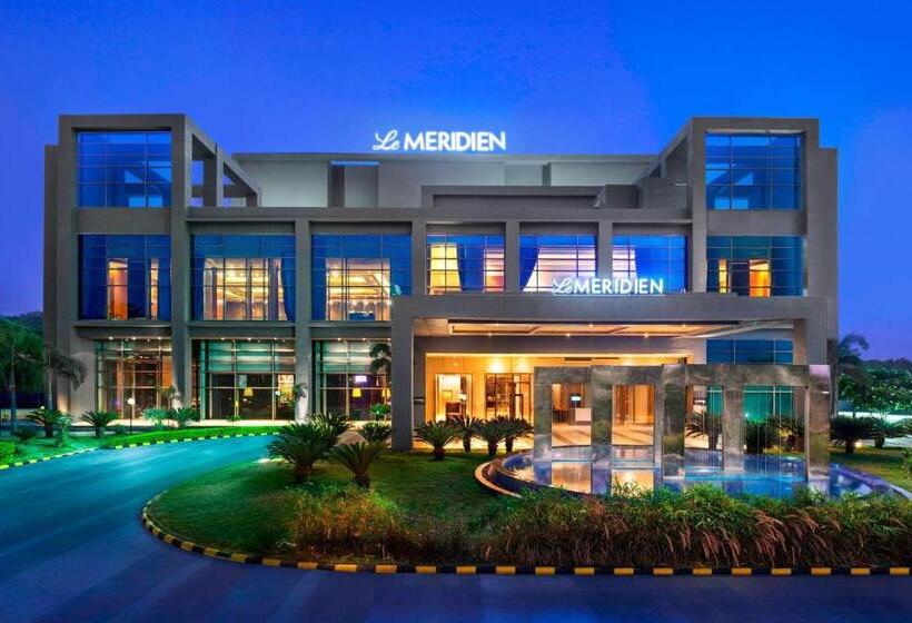 俱乐部房间, Le Méridien Nagpur