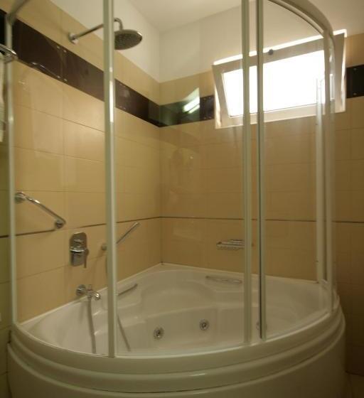 Quarto Superior, Liberty