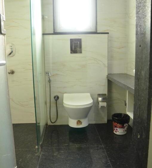 Superior Room, Sopan Heights