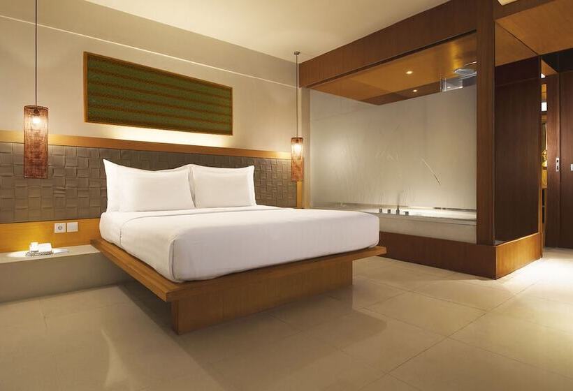 2 Bedroom Suite Pool View, The Haven Bali Seminyak