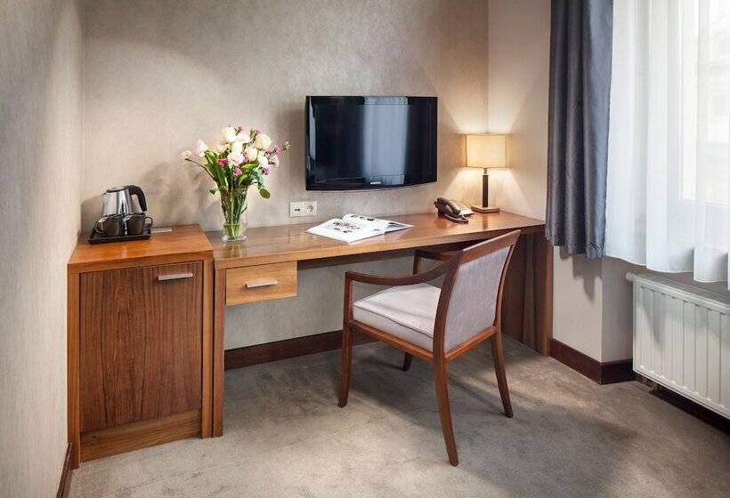 Номер Стандарт, Unicus Krakow Old Town   Destigo Hotels