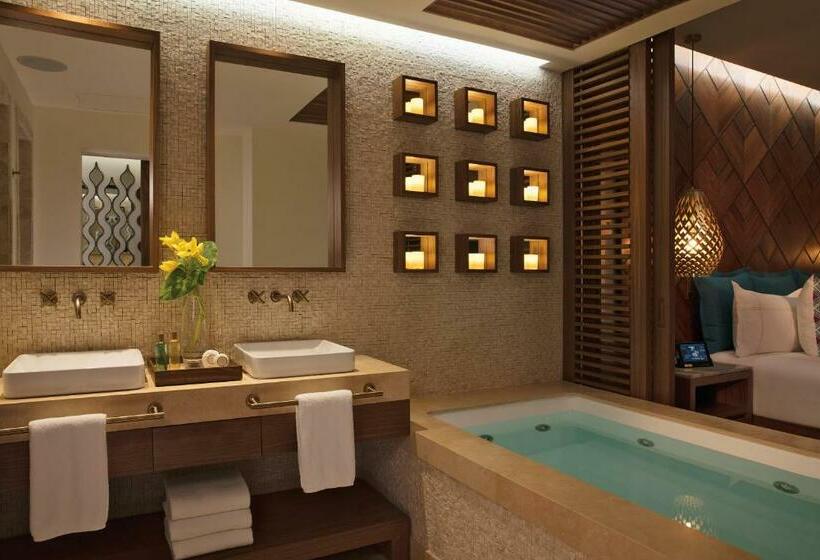 סוויטת ג'וניור קלאב עם נוף לים, Secrets Maroma Beach Riviera Cancun   Adults Only