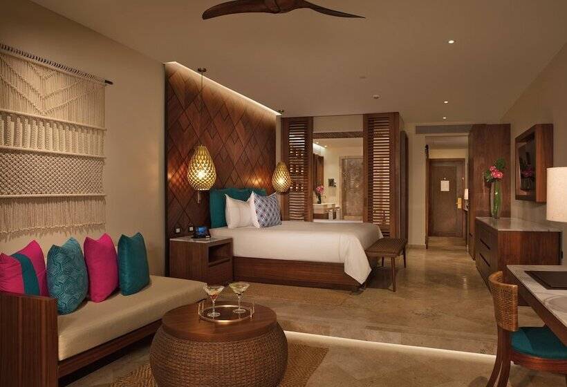 סוויטת ג'וניור םע נוף, Secrets Maroma Beach Riviera Cancun   Adults Only