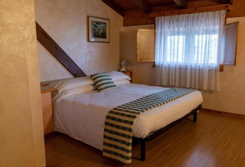 Quarto Estandar, New Genziana