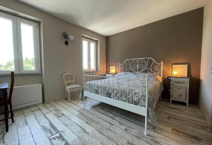 标准房带园景, Noi Due   Bed & Breakfast Nel Monferrato
